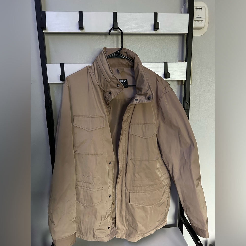 Express coat, tan, men’s large